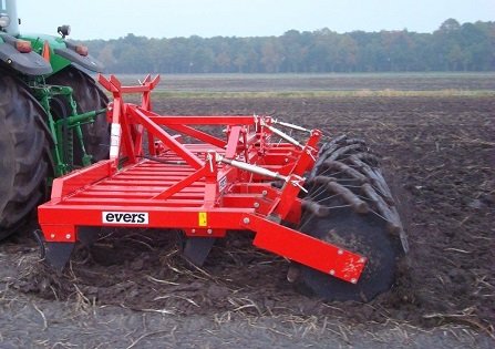 Rigid tine cultivator