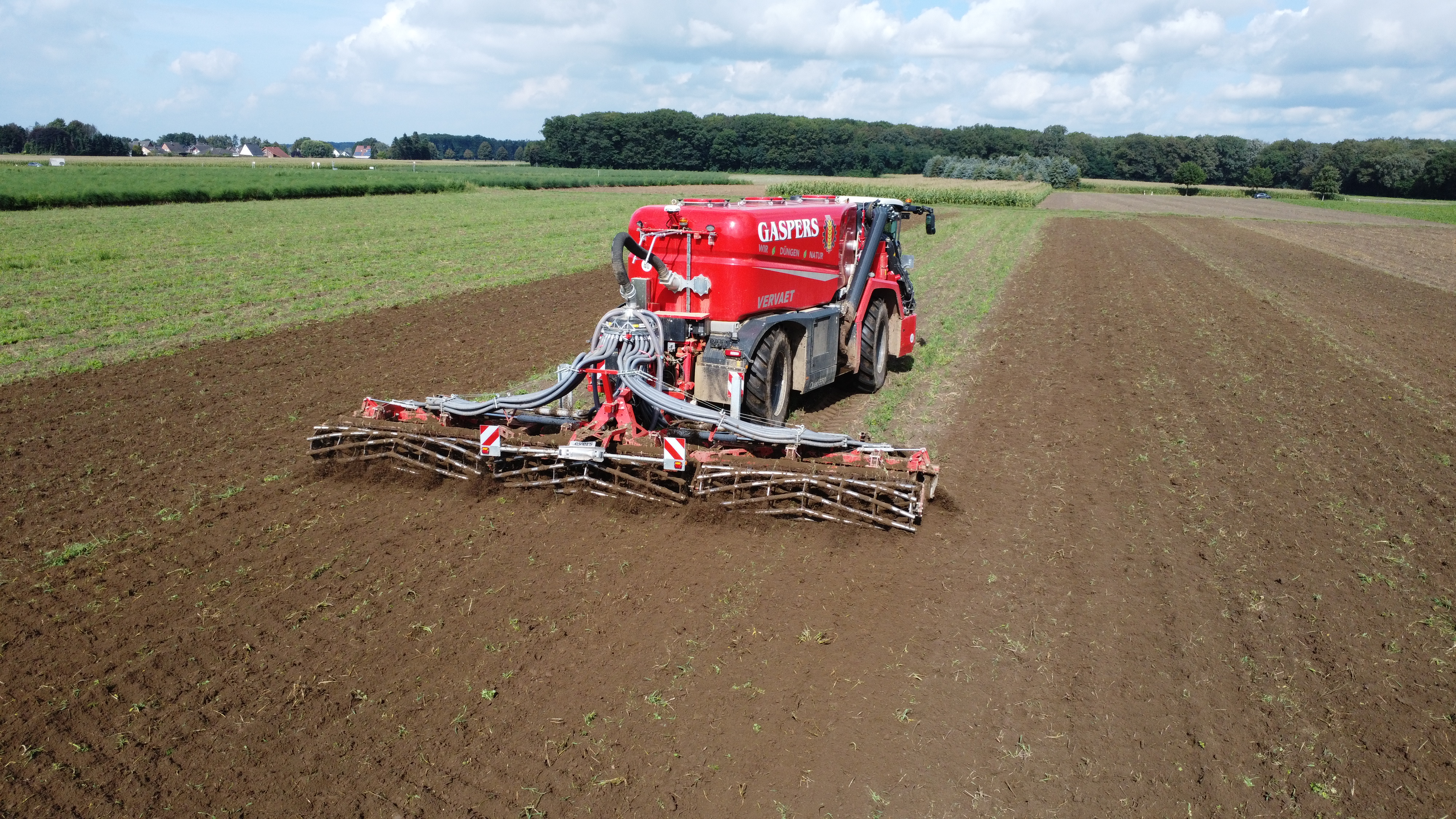New: 9-meter Evers disc cultivator injector