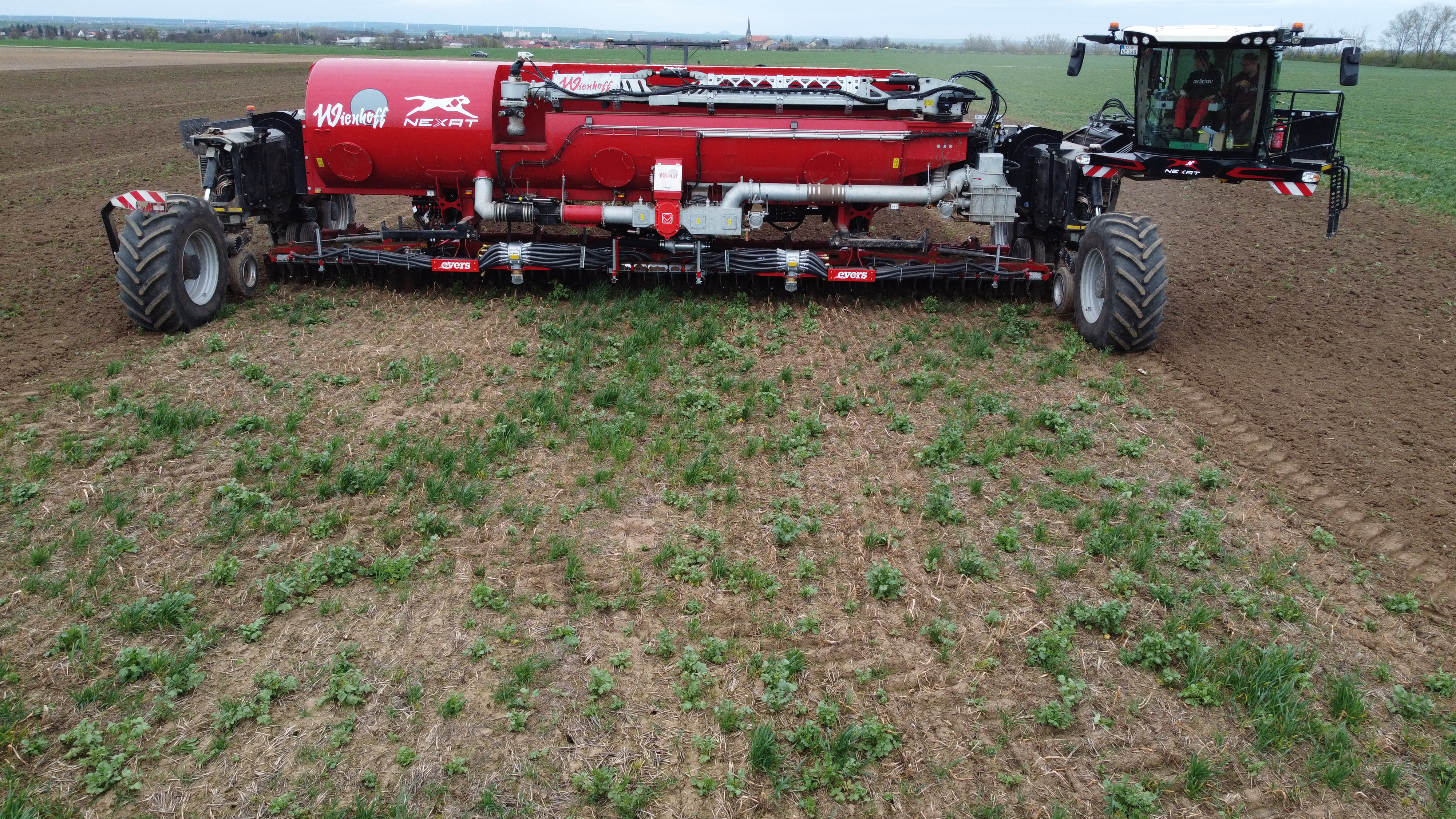 Slurry incorporation with NEXAT and Evers Agro Toric NX 1400 disc-cultivator injector